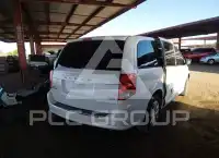 2015 Dodge Grand Caravan photo