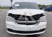 2015 Dodge Grand Caravan photo