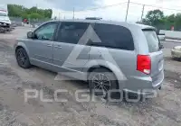 2015 Dodge Grand Caravan photo