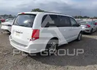 2015 Dodge Grand Caravan фото