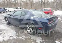 2015 Dodge CHALLENGER photo