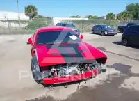 2015 Dodge CHALLENGER фото