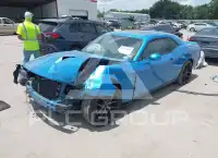 2015 Dodge CHALLENGER фото