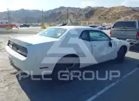 2015 Dodge CHALLENGER фото