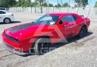 2015 Dodge CHALLENGER photo