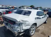 2015 Dodge CHALLENGER фото