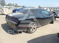 2015 Dodge CHALLENGER фото