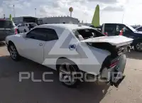 2015 Dodge CHALLENGER photo