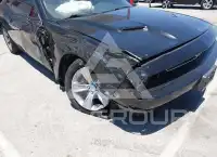 2015 Dodge CHALLENGER photo