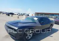2015 Dodge CHALLENGER photo