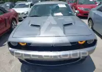2015 Dodge CHALLENGER photo