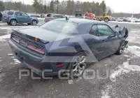 2015 Dodge CHALLENGER photo