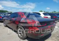 2015 Dodge CHALLENGER photo