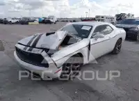 2015 Dodge CHALLENGER photo