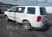 2015 Honda PILOT photo