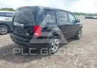 2015 Honda PILOT photo