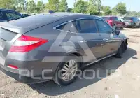 2015 Honda CROSSTOUR photo