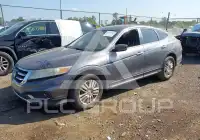 2015 Honda CROSSTOUR photo