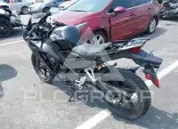 2015 Honda CBR300 фото