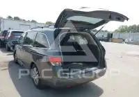 2015 Honda ODYSSEY фото