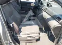 2015 Honda ODYSSEY фото