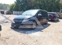 2015 Honda ODYSSEY фото