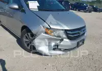 2015 Honda ODYSSEY фото