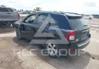 2015 Jeep COMPASS фото