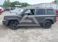 2015 Jeep PATRIOT фото