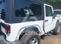 2015 Jeep WRANGLER фото