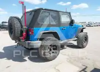 2015 Jeep WRANGLER фото