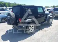 2015 Jeep WRANGLER фото