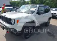 2015 Jeep Renegade photo