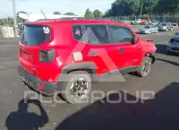 2015 Jeep Renegade фото