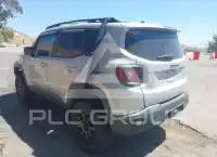 2015 Jeep Renegade photo