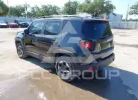 2015 Jeep Renegade photo