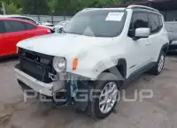 2015 Jeep Renegade photo