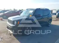 2015 Jeep Renegade photo
