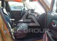 2015 Jeep Renegade фото