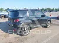 2015 Jeep Renegade photo