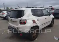 2015 Jeep Renegade photo