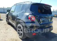 2015 Jeep Renegade photo