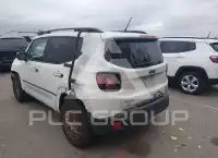 2015 Jeep Renegade photo