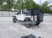 2015 Jeep WRANGLER фото