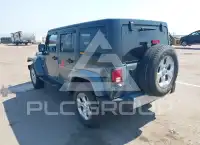 2015 Jeep WRANGLER фото