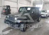 2015 Jeep WRANGLER фото