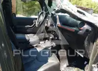 2015 Jeep WRANGLER фото