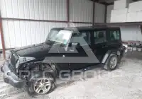 2015 Jeep WRANGLER фото