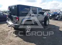2015 Jeep WRANGLER фото