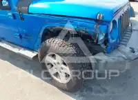2015 Jeep WRANGLER фото
